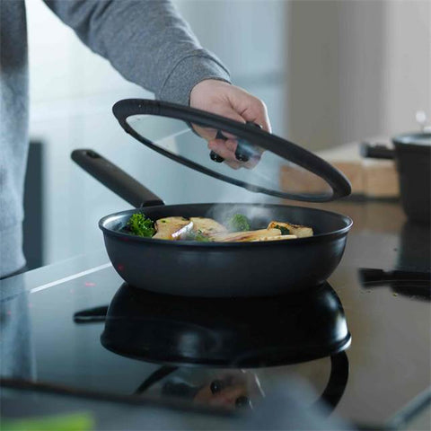 Fiskars Hard Face OH traktörpanna 26 cm/2,8 L  UTGÅR, så långt lagret räcker